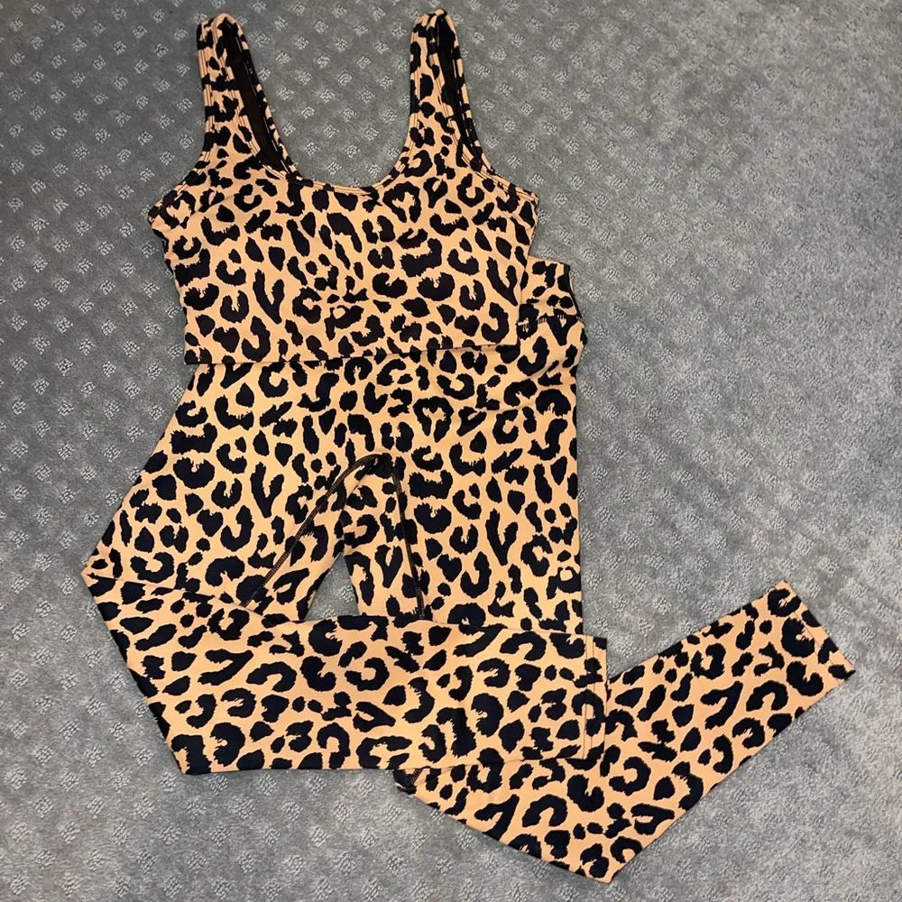 Balance Athletica bundle - Picture 2 of 6